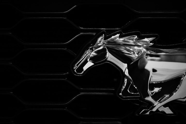 Read more about the article How to Create a Stunning Logo for Your Brand